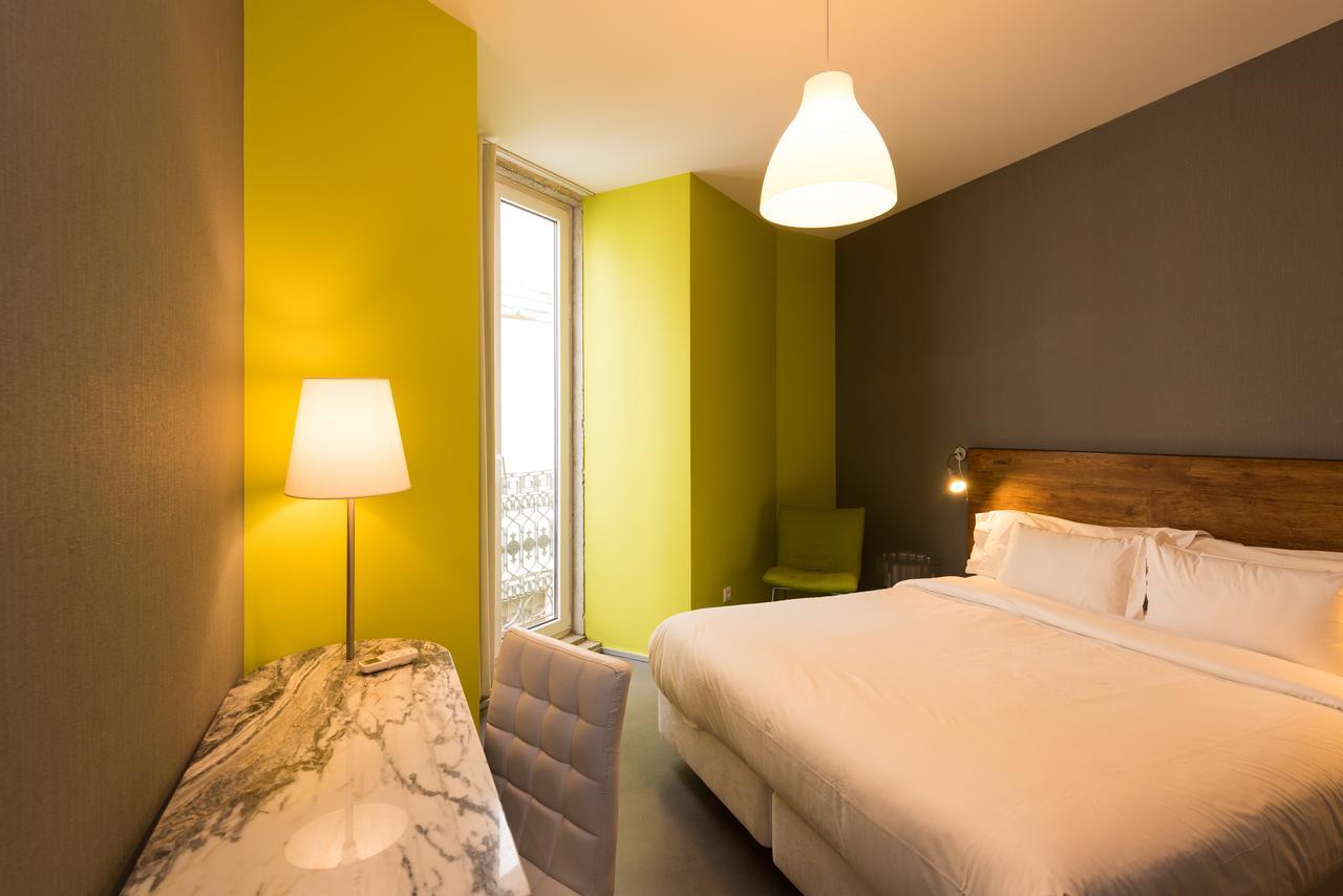 Alfama - Lisbon Lounge Suites Room photo